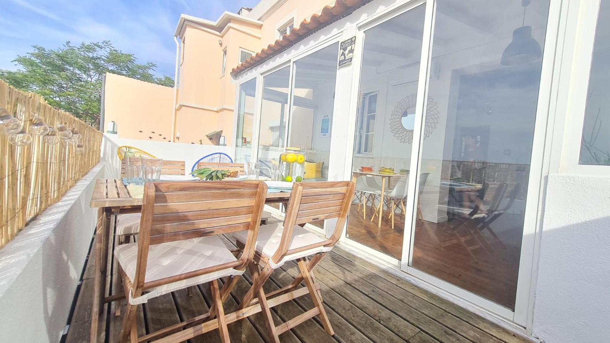 Happy Stay Lisbon - Suite With A View, Private Terrace & Ac Exterior photo